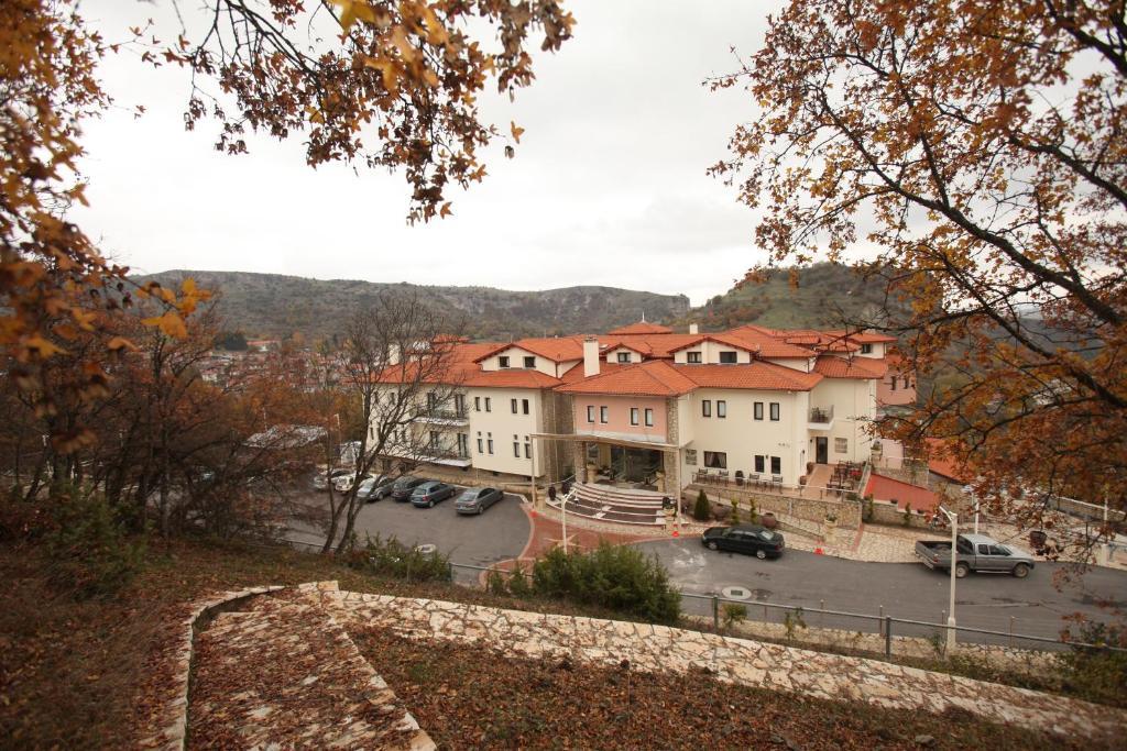 Afkos Grammos Boutique Hotel Resort Nestorion Zewnętrze zdjęcie
